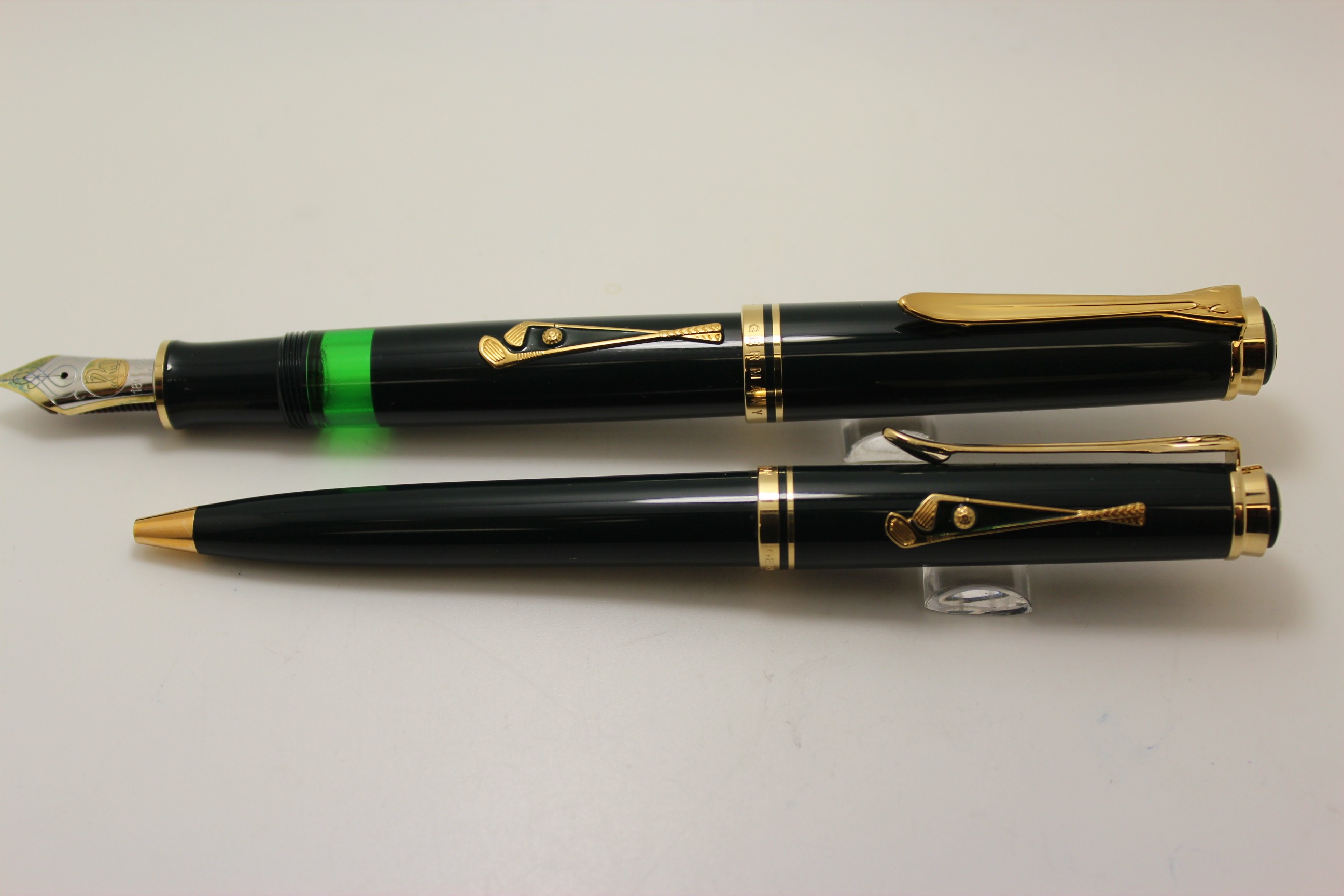 Pelikan Golf Limited Edition Fountain Pen and Ballpoint set